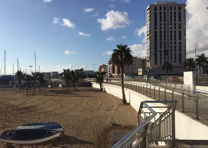 Muelle Deportivo * 라스팔마스