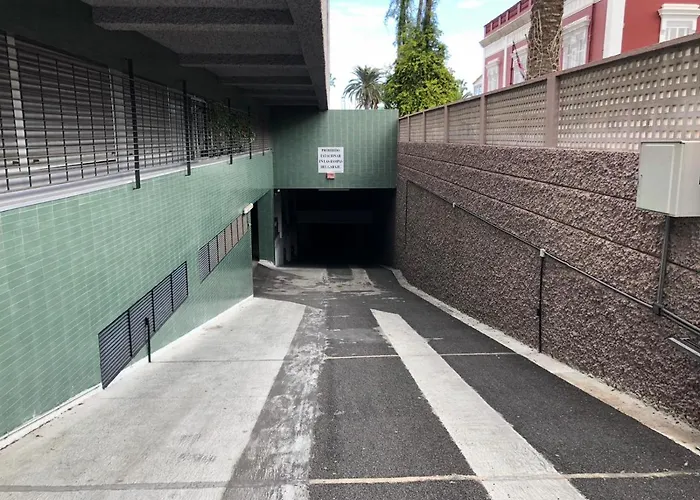 Muelle Deportivo * 大加那利岛拉斯帕尔马斯